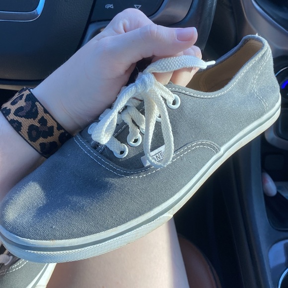 Vans Sneakers size 7.5 women’s - Picture 3 of 4